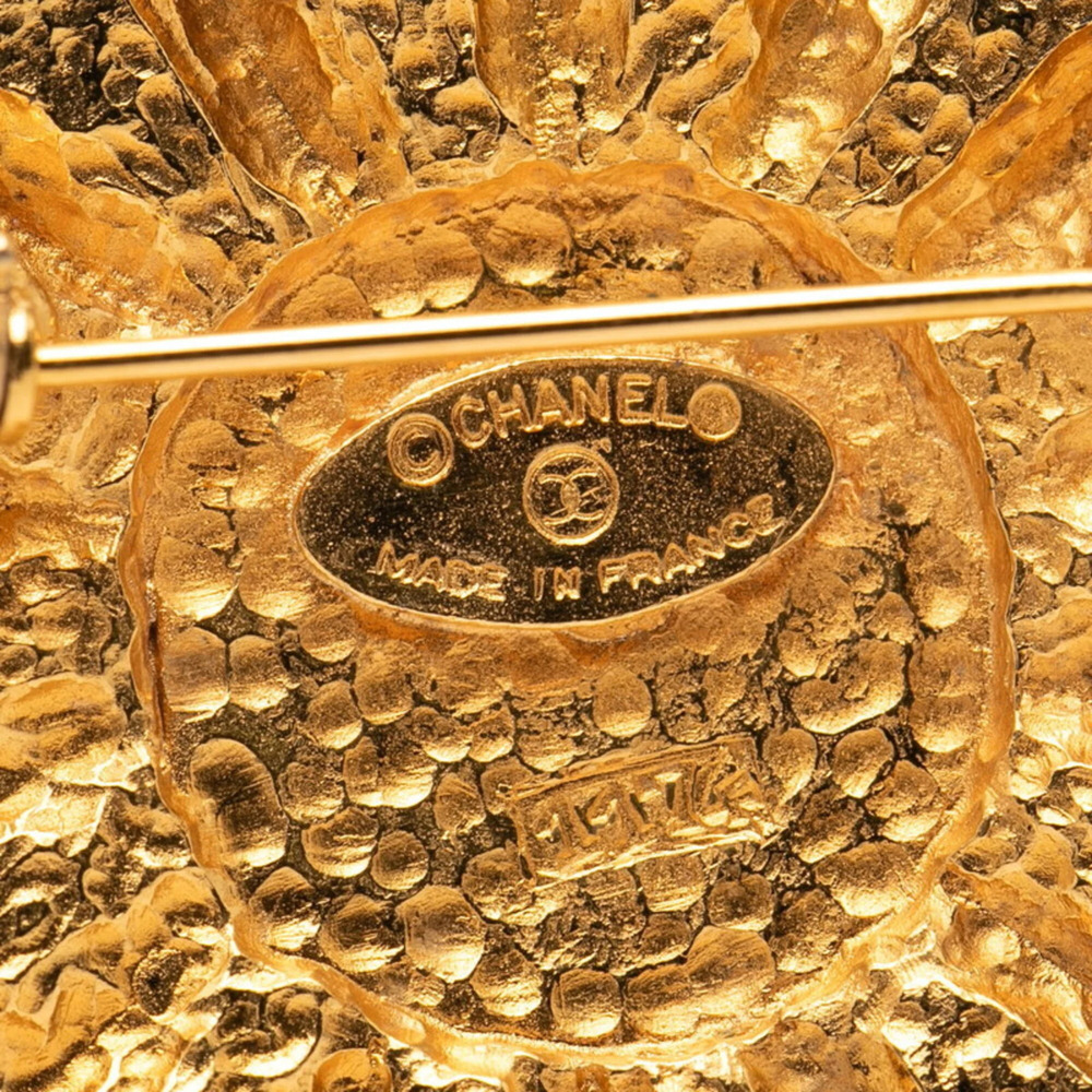 CHANEL Authentic Gold Logo Brooch - Picture 3 of 3